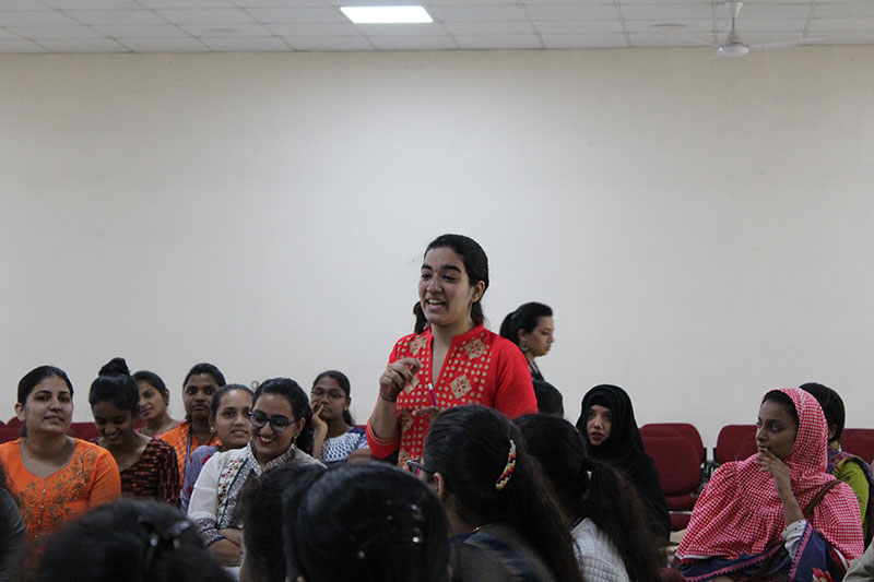 Afreen Sabooni expressing her love for the college