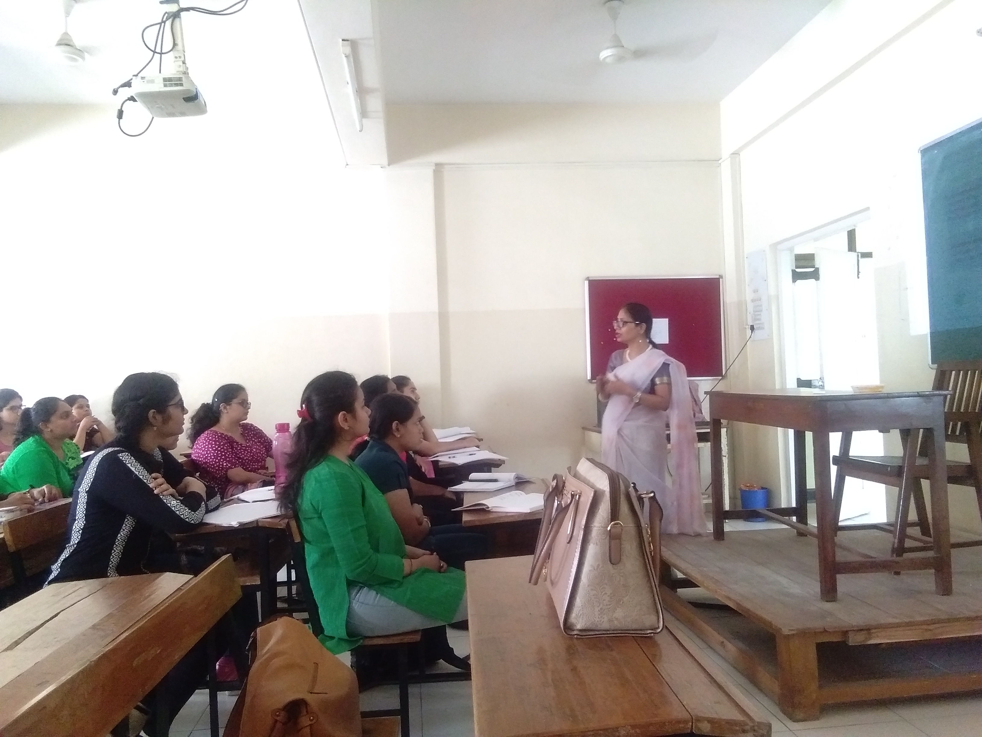 Prof. Rajni customer segmentation